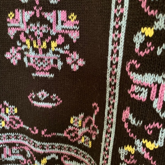 Vintage patterned sweater - Picture 2 of 4